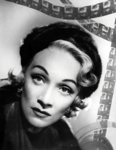 Angus McBean - Marlene Dietrich per No Highway in the Sky (1951)